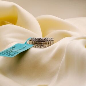 Size 6: Women’s Elegant Silver Diamond Ring Moissanite , Brescia Italy